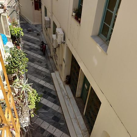 Hotel Atlantis Ermoupoli Exterior foto