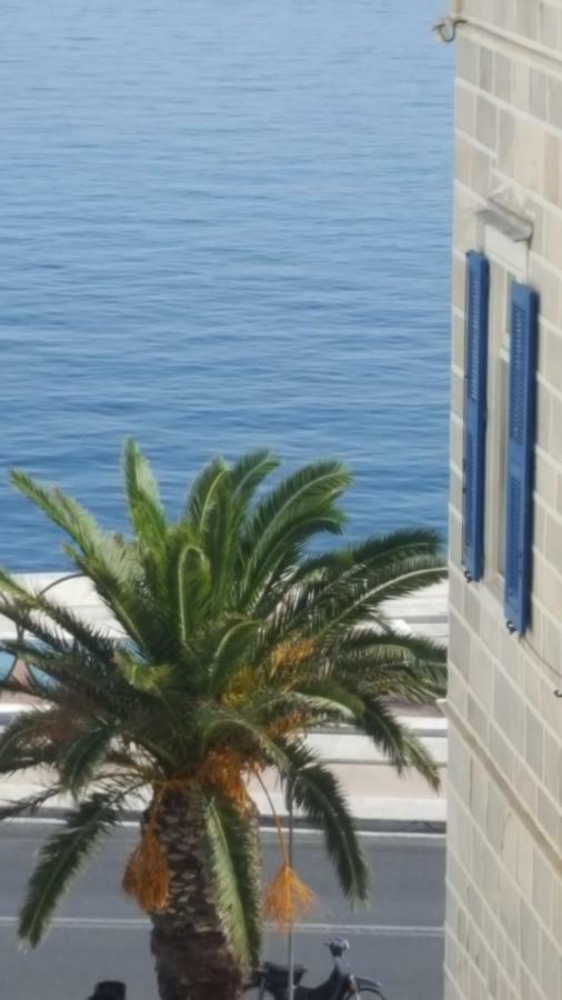 Hotel Atlantis Ermoupoli Exterior foto