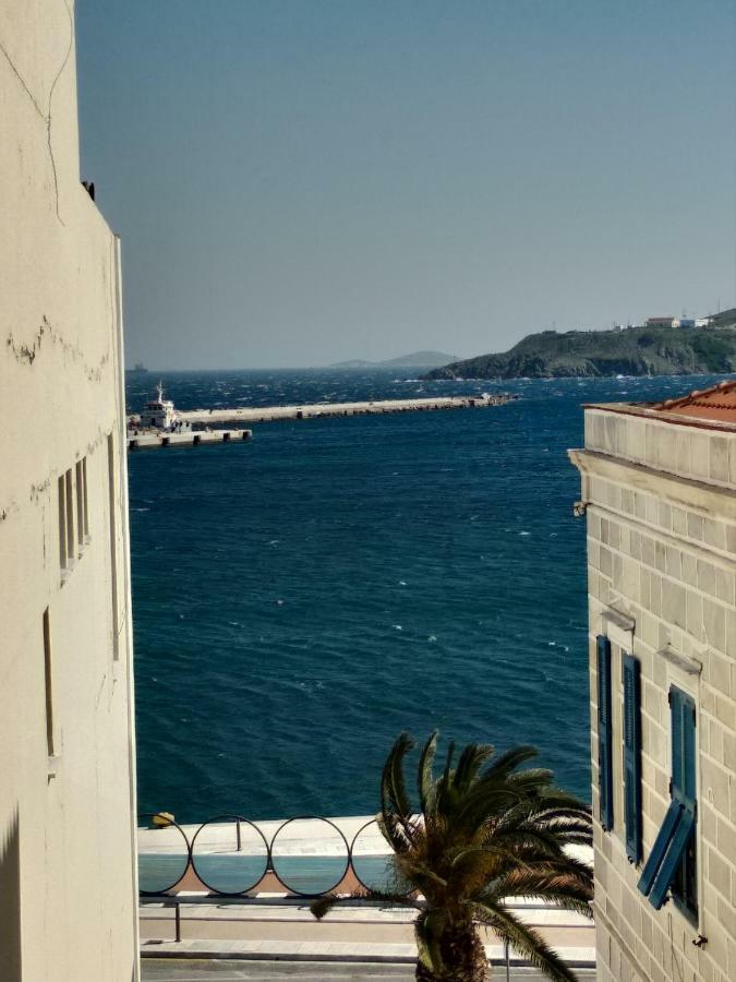 Hotel Atlantis Ermoupoli Exterior foto